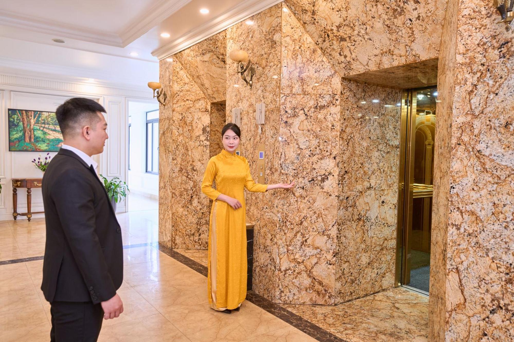 Le Haute Hotel Hai Phong Bagian luar foto