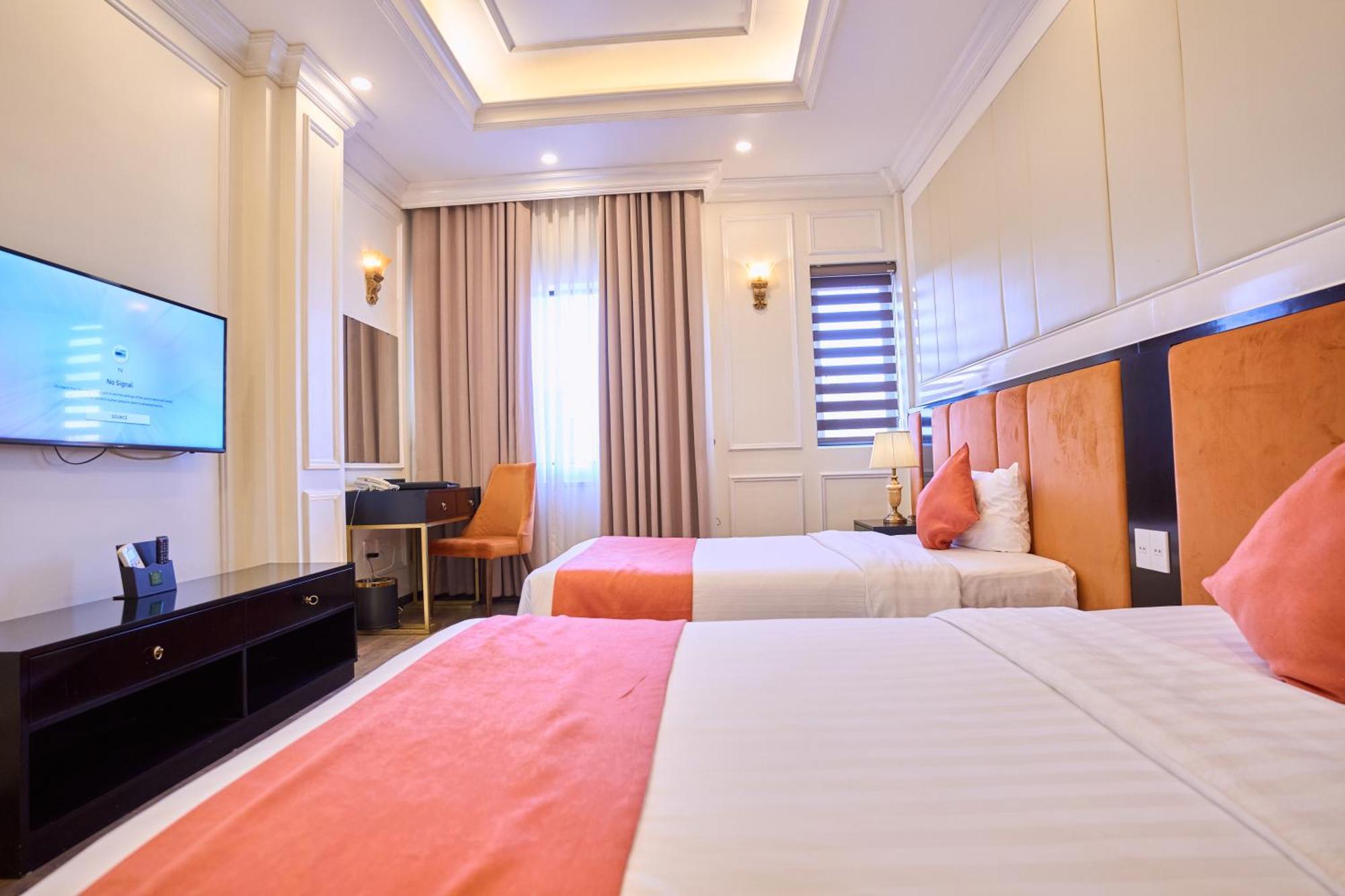Le Haute Hotel Hai Phong Bagian luar foto